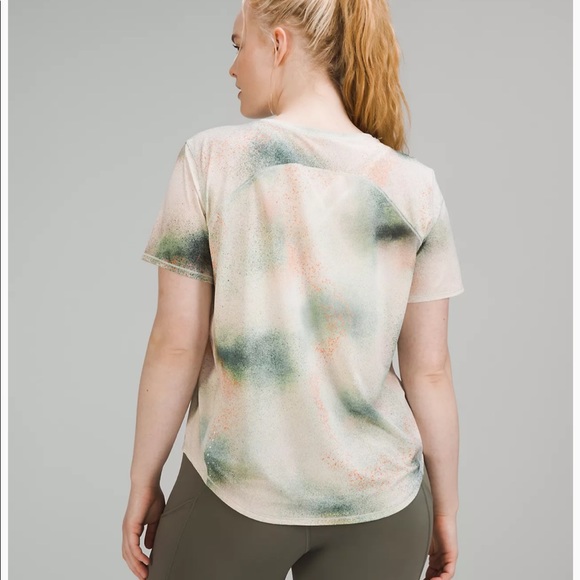 Lululemon High Neck Run and Train Tee SCSI 4 camo - Picture 3 of 5